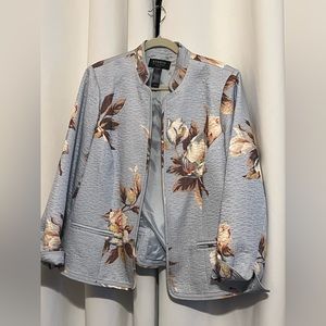 2x (14-16W) Liz Claiborne Studio Jacket